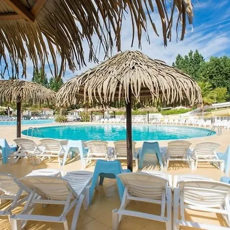 Le Bora Bora Mobilhome Camping Le Montourey 4 étoiles Campeggio Fréjus